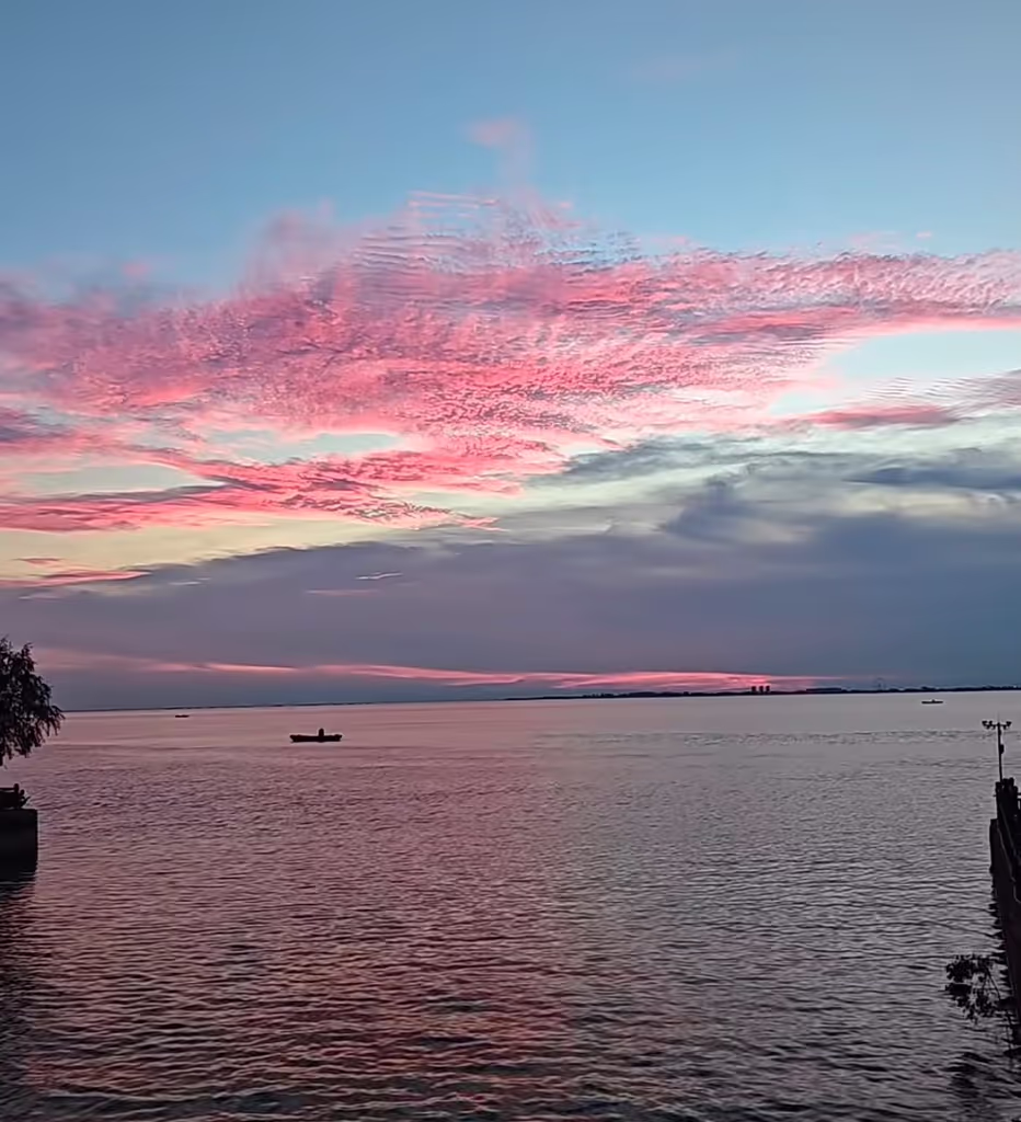 Wuhan Private Tour - DongTing Lake