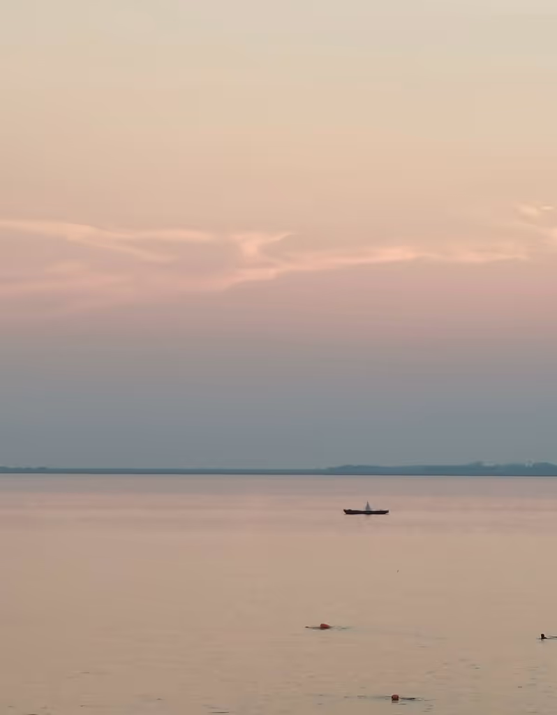 Wuhan Private Tour - Lake in different Seasons