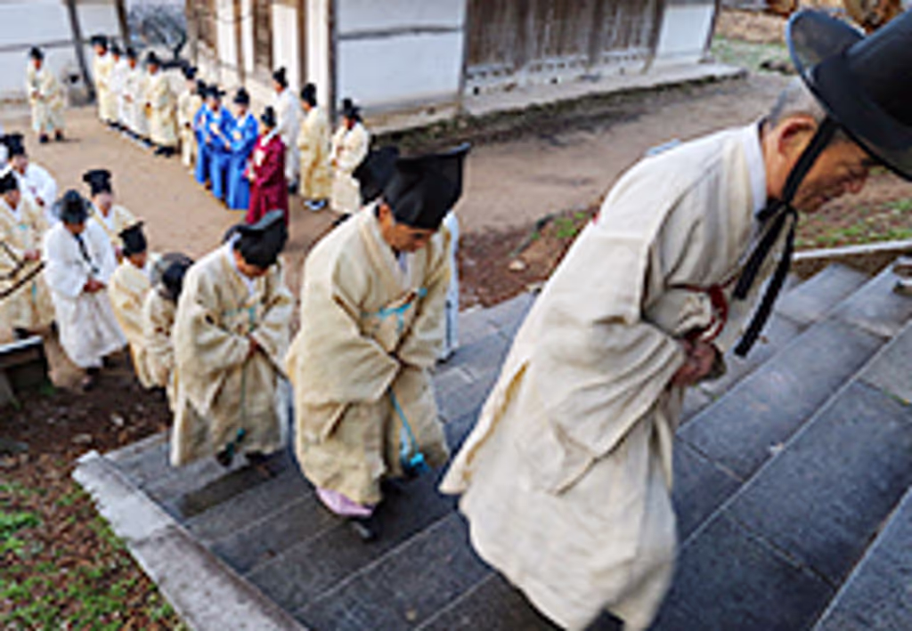 North Gyeongsang Private Tour - 