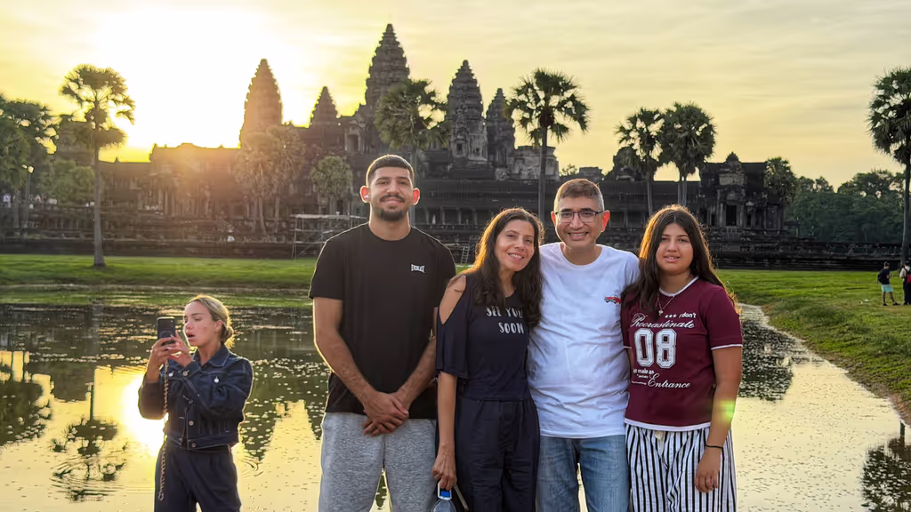 Siem Reap Private Tour - Angkor Wat temple
