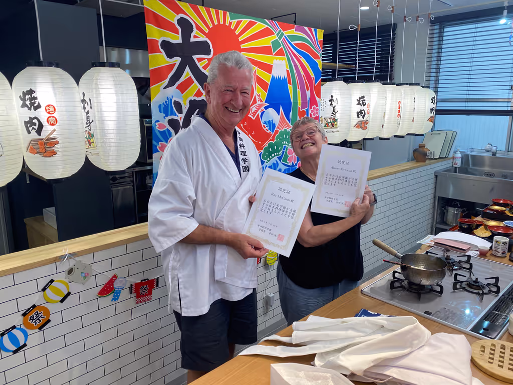 Toyama Private Tour - Sushi cooking experience