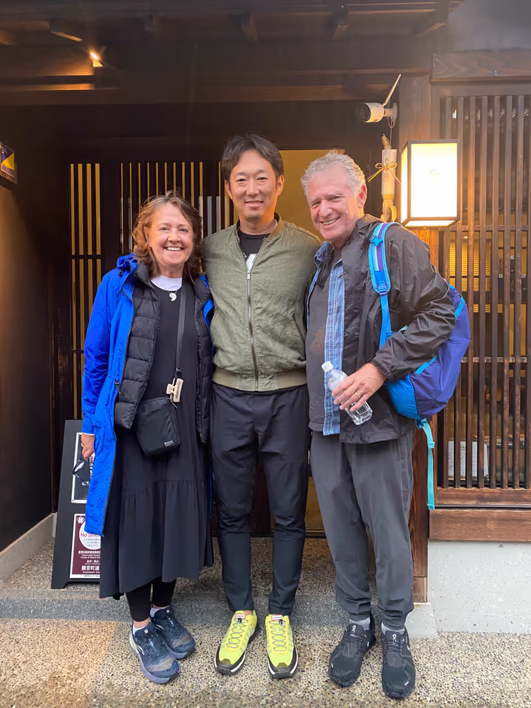 Toyama Private Tour - Happy guest, happy Yoji
