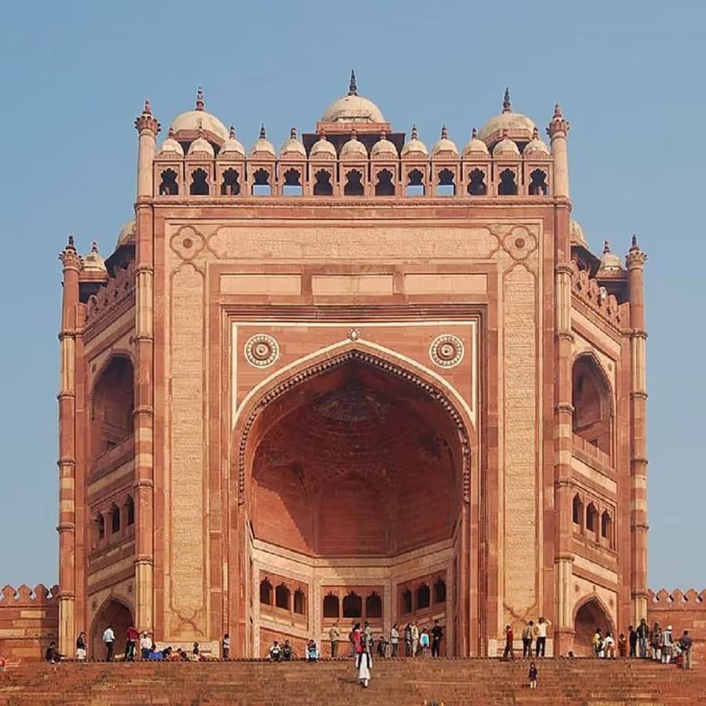 Khajuraho Private Tour - Fatehpur shikari