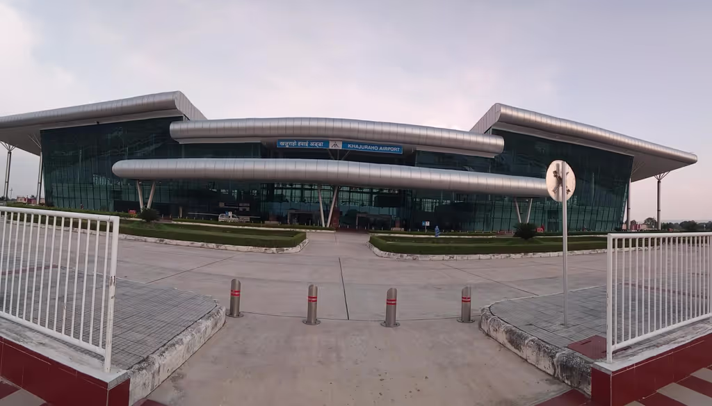 Khajuraho Private Tour - Khajuraho Airport