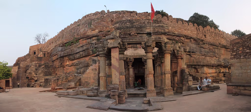 Khajuraho Private Tour - Kalinjar Fort