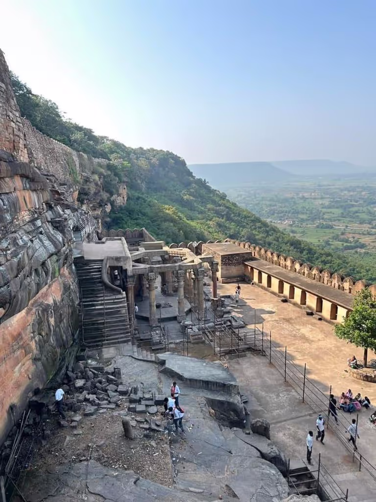 Khajuraho Private Tour - Kalinjar Fort