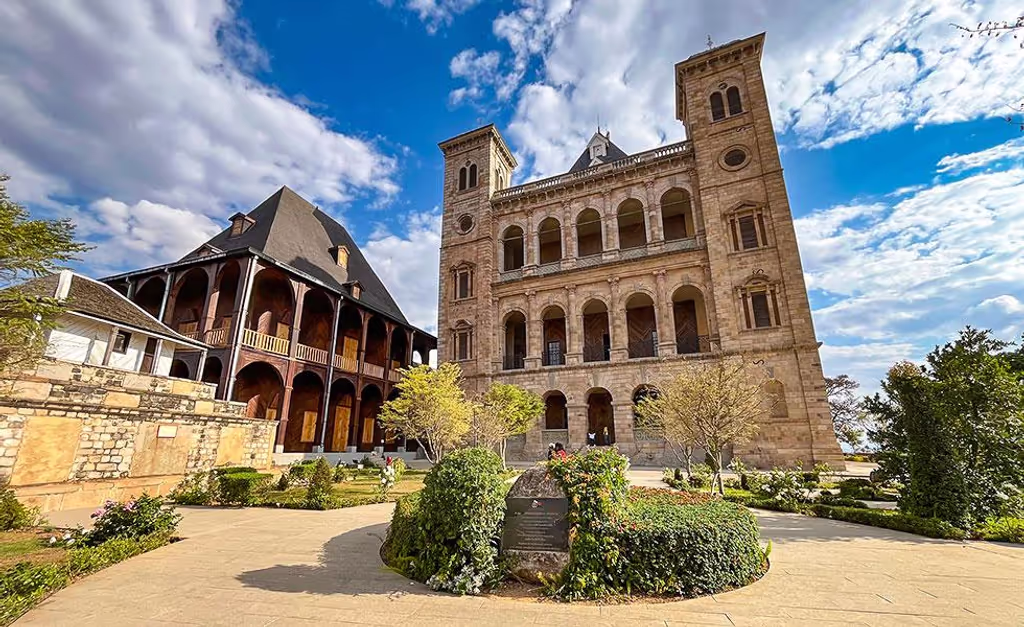 Antananarivo Private Tour - 