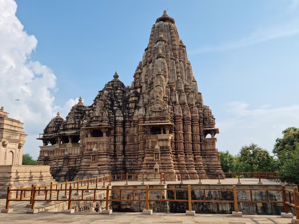 Khajuraho Private Tour - Eastern Group of Temples