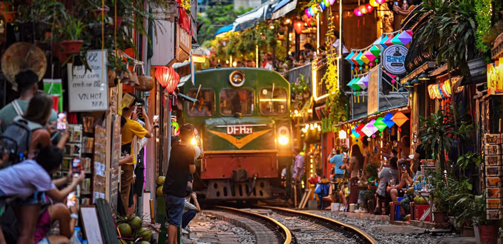 Hanoi Private Tour - Train Street
