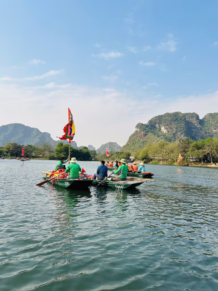 Hanoi Private Tour - Trang An