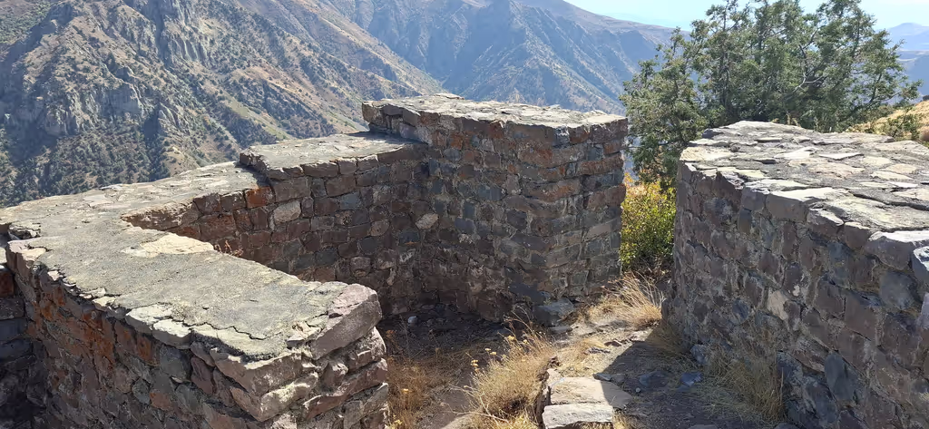 Yerevan Private Tour - Smbataberd Fortress