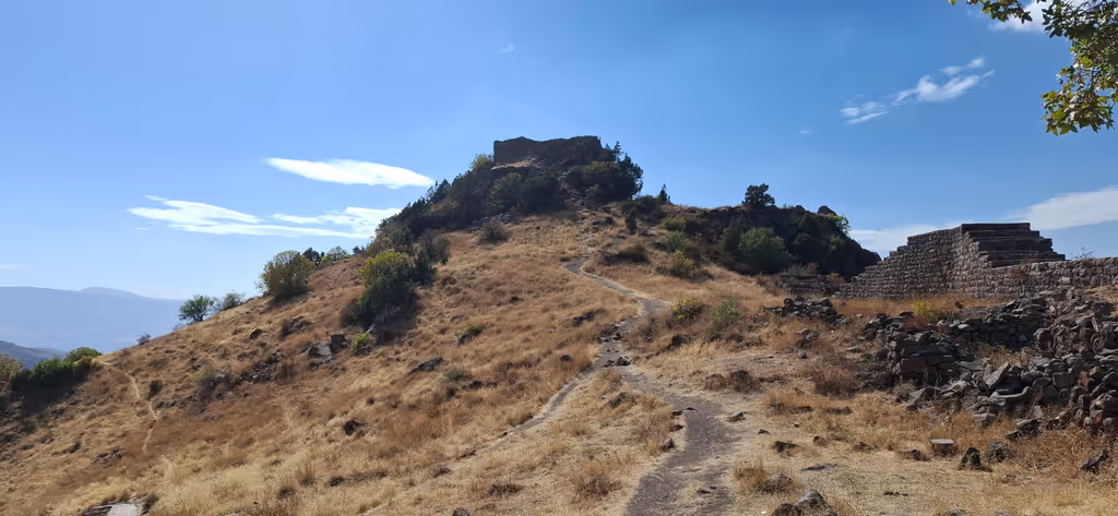 Yerevan Private Tour - Smbataberd Fortress