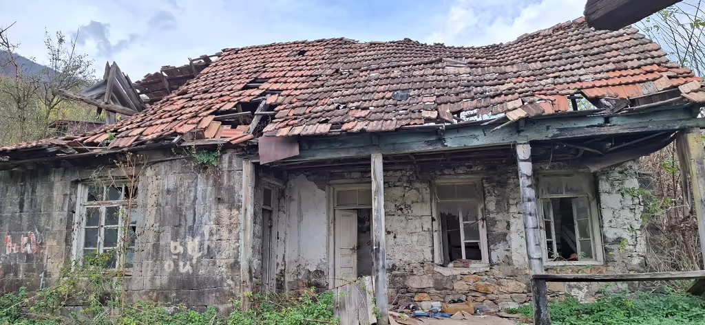 Yerevan Private Tour - Echoes of the past: The remains of an old stone co