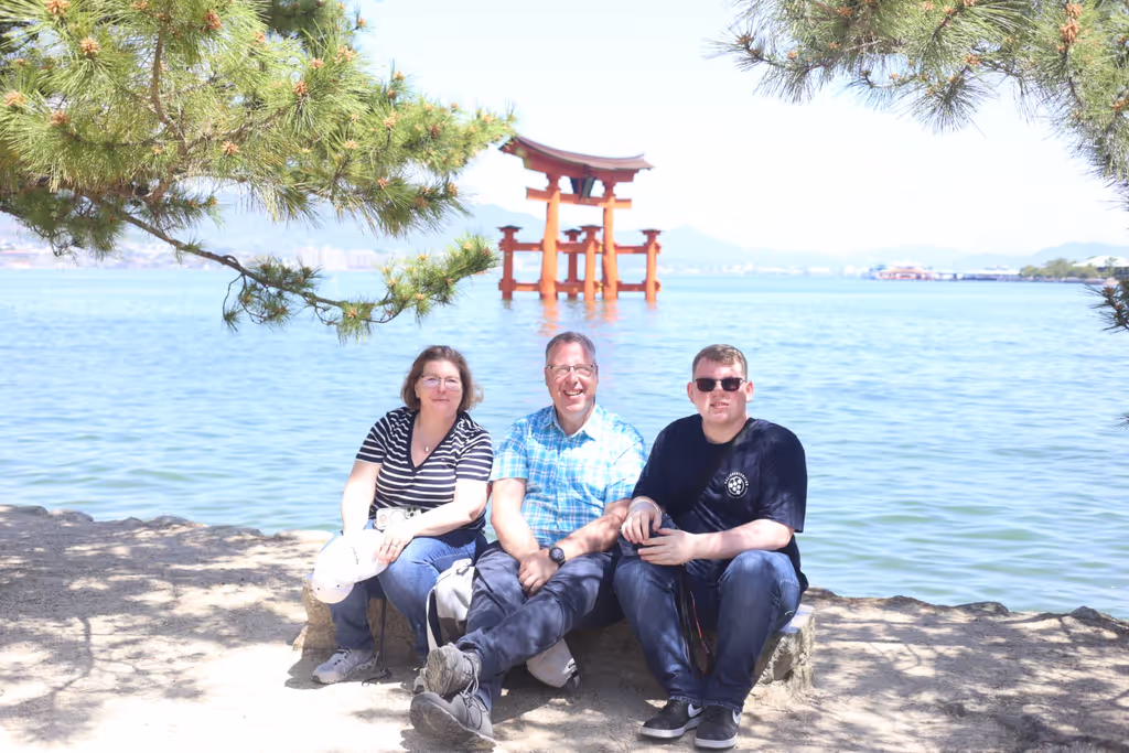 Hiroshima Private Tour - Miyajima