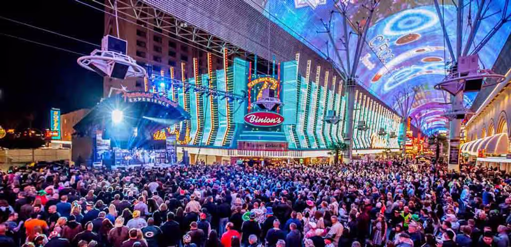 Las Vegas Private Tour - Fremont Experiences