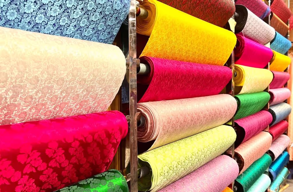 Hanoi Private Tour - Silk Village