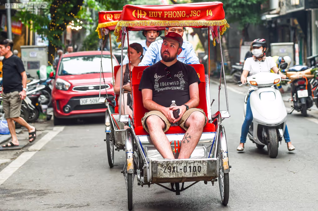 Hanoi Private Tour - Hanoi Cyclo Experience