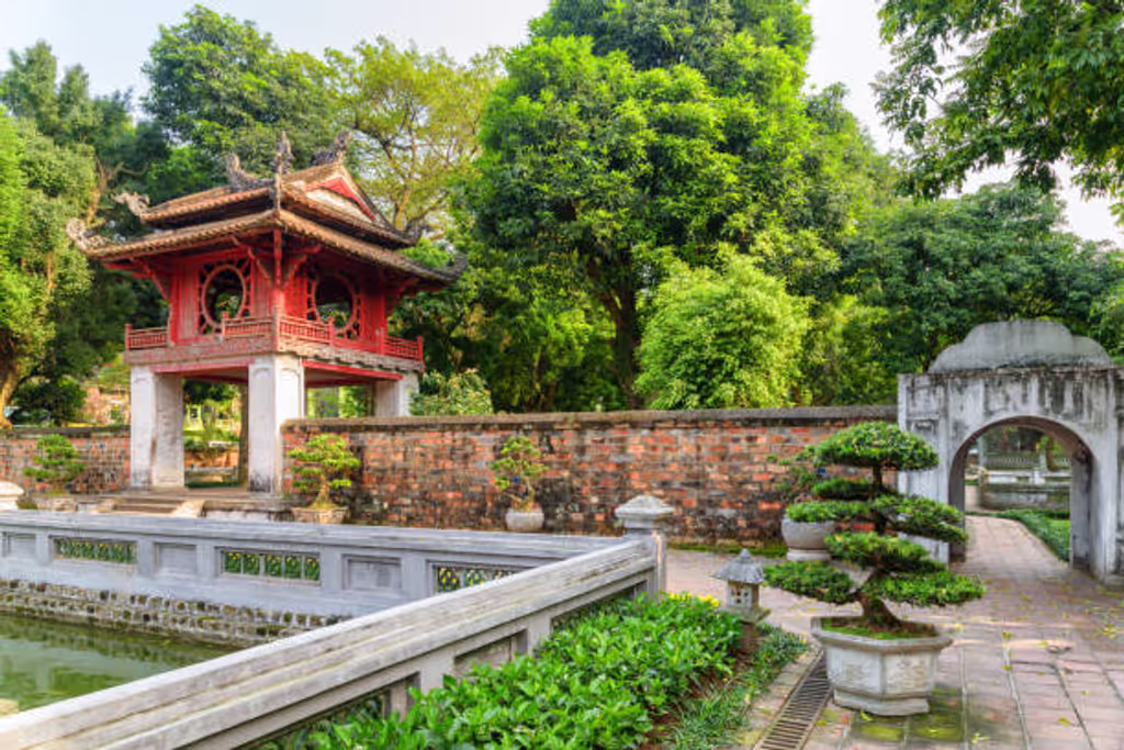 Hanoi Private Tour - Temple of Literature