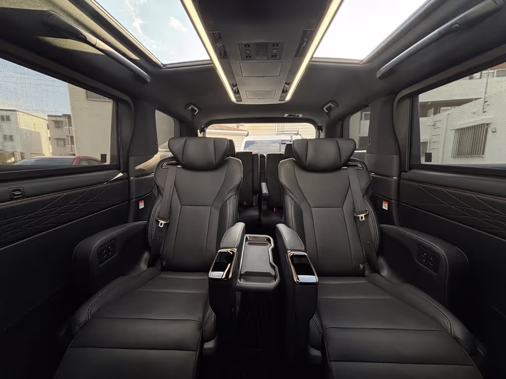 Okinawa Main Island Private Tour - Toyota Alphard
