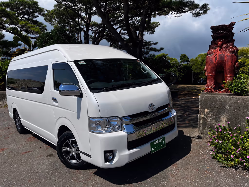 Okinawa Main Island Private Tour - Toyota HiAce(5～9guests)