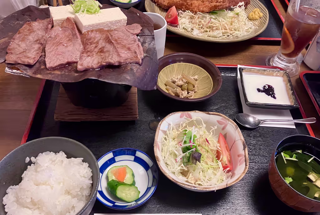 Shirakawago Private Tour - Traditional Hida Beef Dish