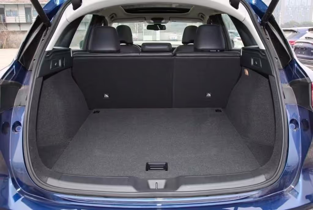 Shenzhen Private Tour - Car