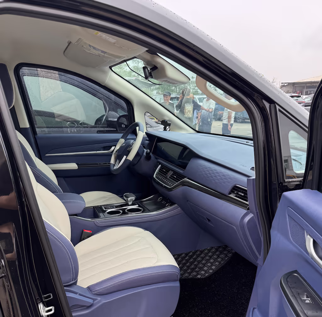 Xiamen Private Tour - Car