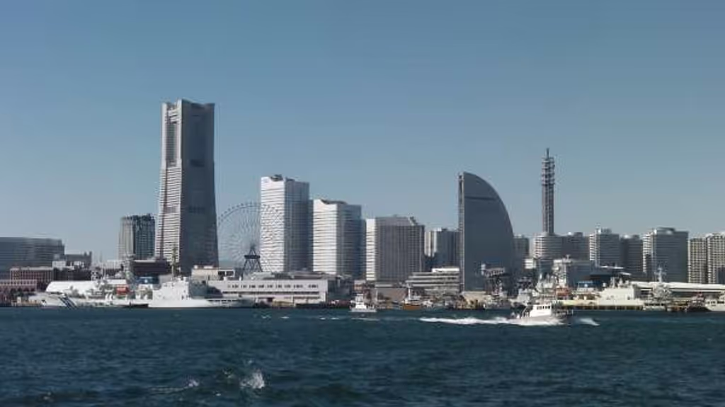 Yokohama Private Tour - Skyscrapers of Yokohama bay area named "Minao-Mirai 21", you can see them from the ocean.