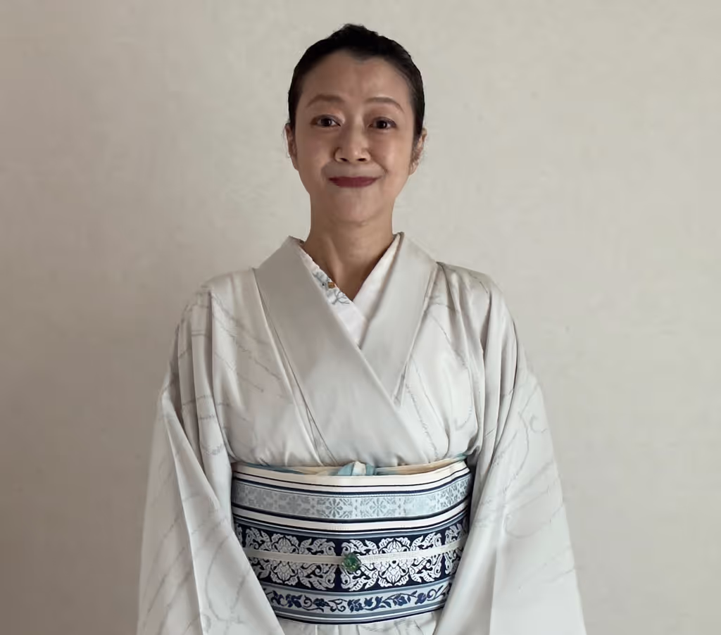 Tokyo Private Tour - Guide francophone et professeure de saké