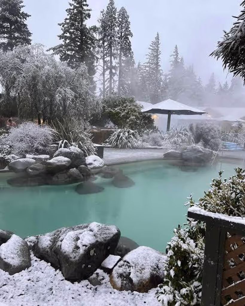 Christchurch Private Tour - Hanmer springs hot pool