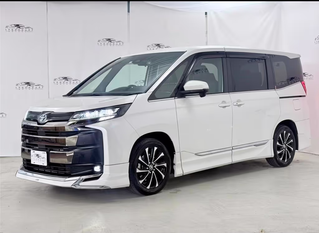 Christchurch Private Tour - toyota Noah