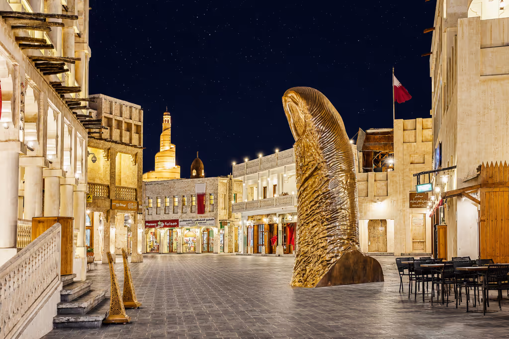 Doha Private Tour - Visit Souq Waqif at night and see the iconic Golde