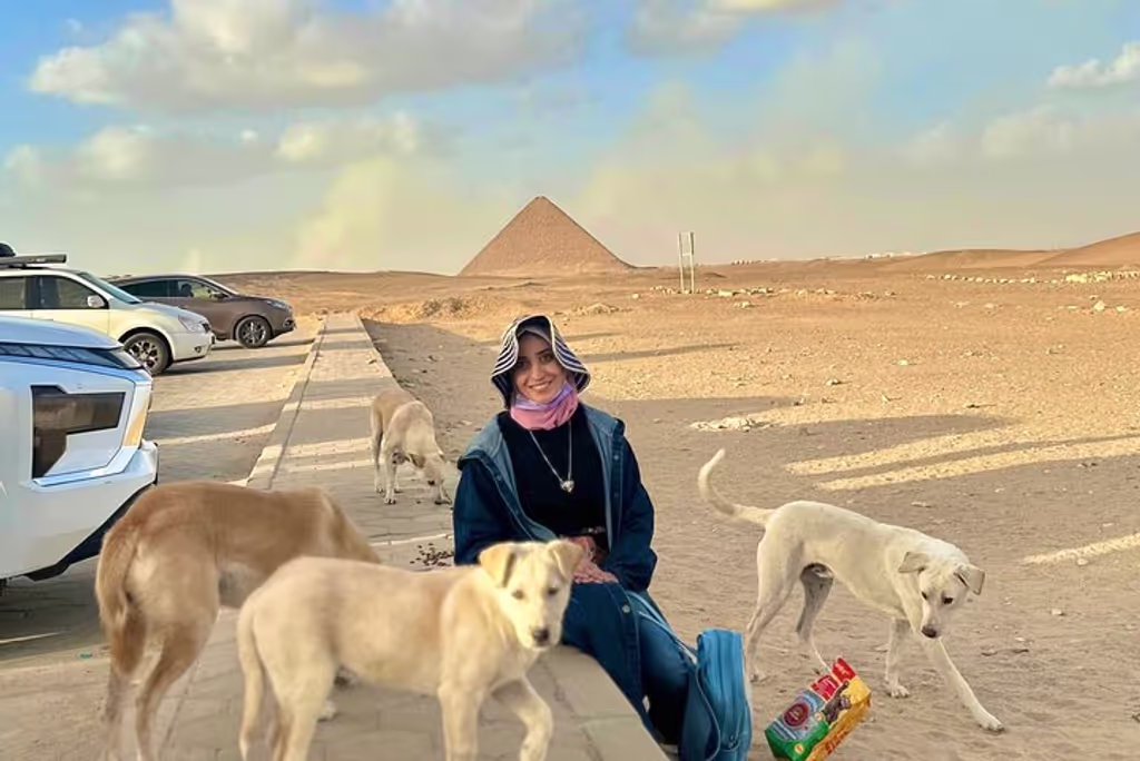 Giza Private Tour - beautiful friends in Dahshour local baladi dogs