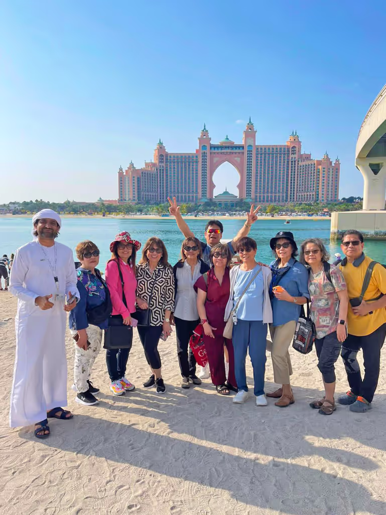 Sharjah Private Tour - Atlantis The Palm