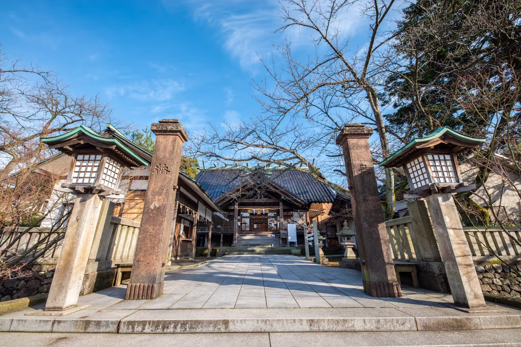 Kanazawa Private Tour - Higashi Chaya Geisha District