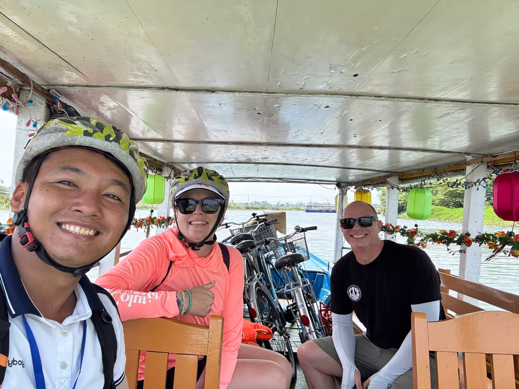 Hoi An Private Tour - Taking the boat