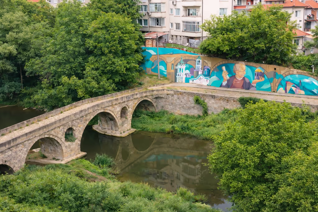 Veliko Turnovo Private Tour - Kolyo Ficheto Bridge