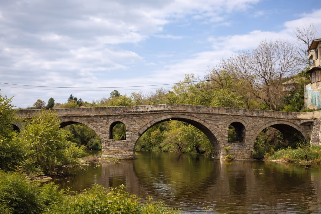 Veliko Turnovo Private Tour - Kolyo Ficheto Bridge