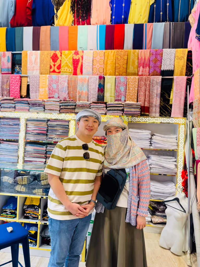 Dubai Private Tour - Dubai Textile Souk