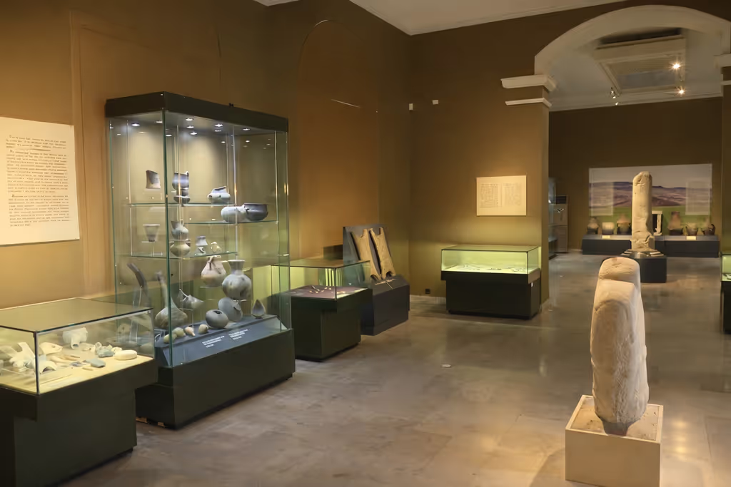 Veliko Turnovo Private Tour - Archeological Museum