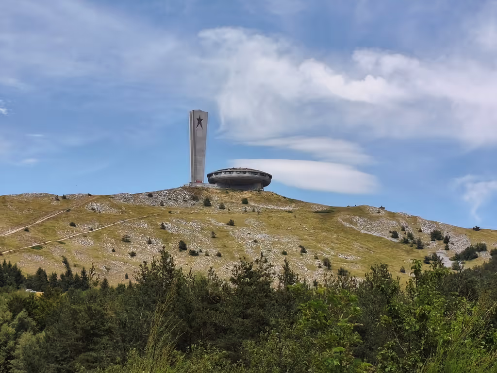 Veliko Turnovo Private Tour - Buzludzha Monument