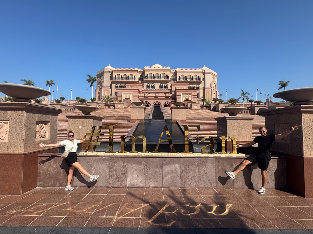 Abu Dhabi Private Tour - Emirates Palace Abu Dhabi
