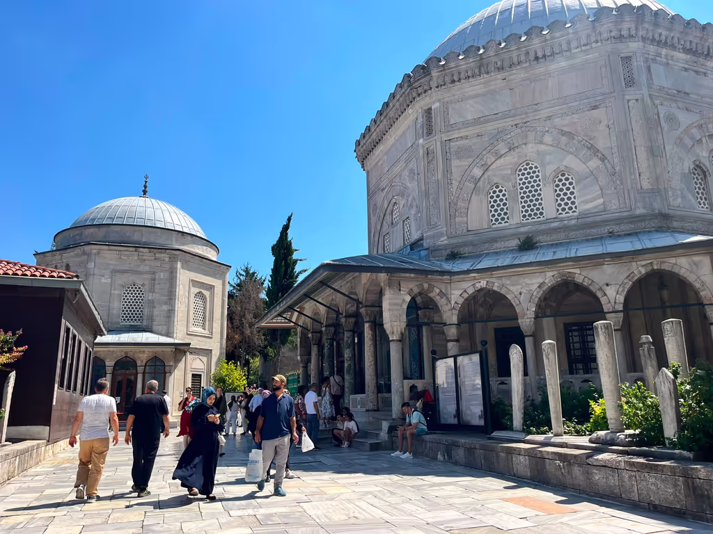 Istanbul Private Tour - tomb of the Hürrem Sultan and  Sultan Süleyman