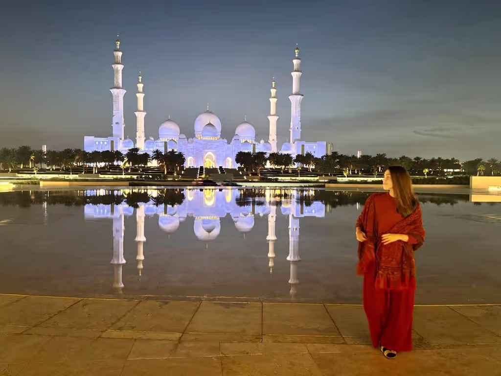 Abu Dhabi Private Tour - Sheikh Zayed Grand Mosque