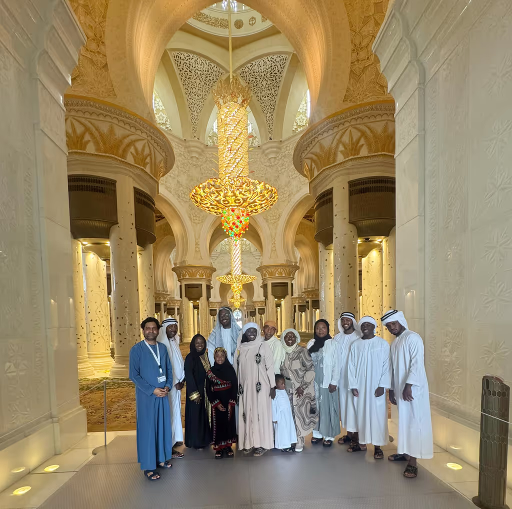 Abu Dhabi Private Tour - Sheikh Zayed Grand Mosque