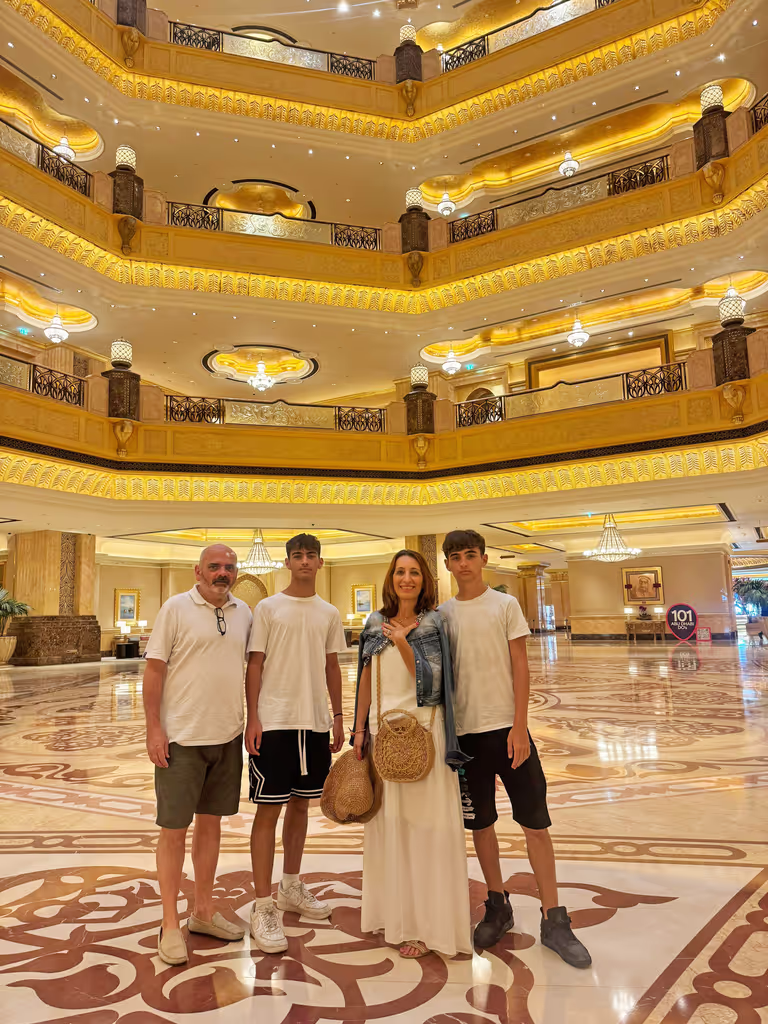Abu Dhabi Private Tour - Emirates Palace Abu Dhabi