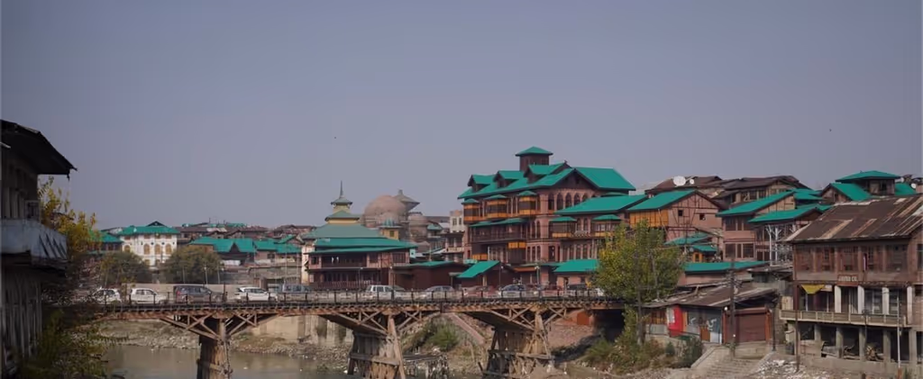 Jammu and Kashmir Private Tour - 