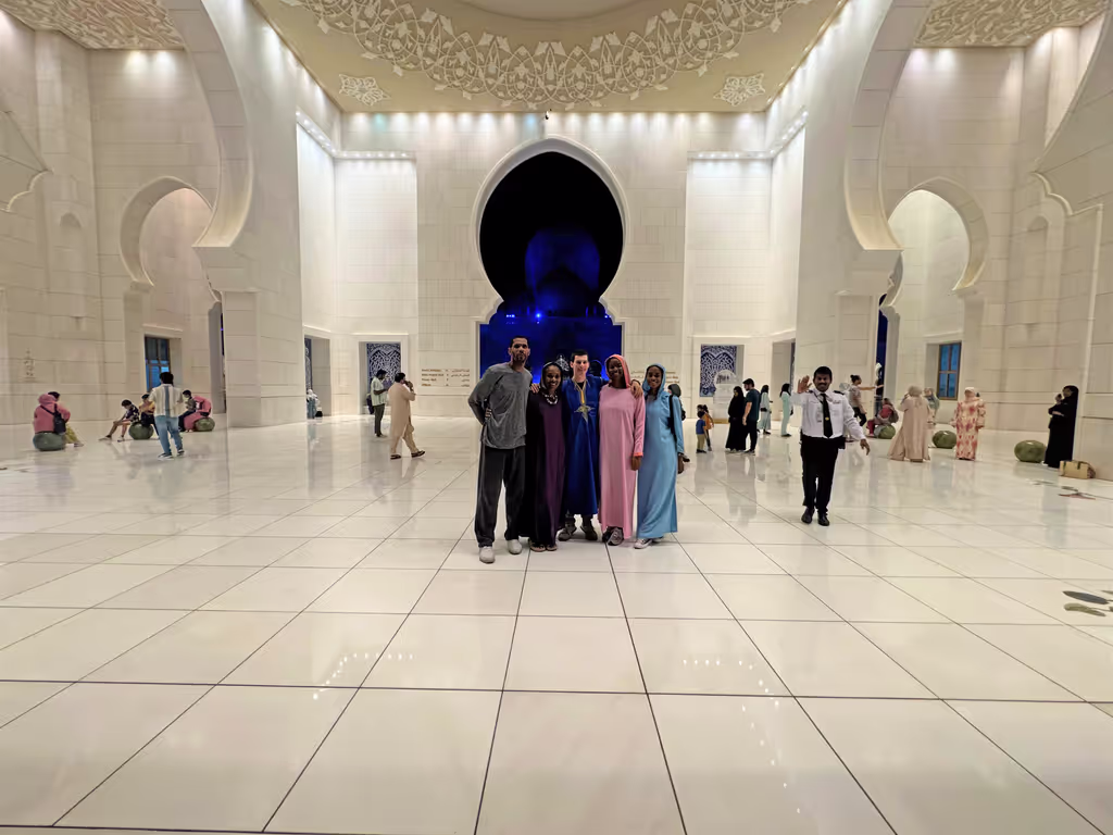 Dubai Private Tour - Sheikh Zayed Grand Mosque
