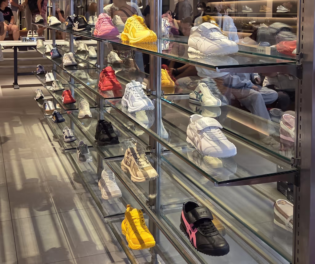 Osaka Private Tour - A legendary shoe store