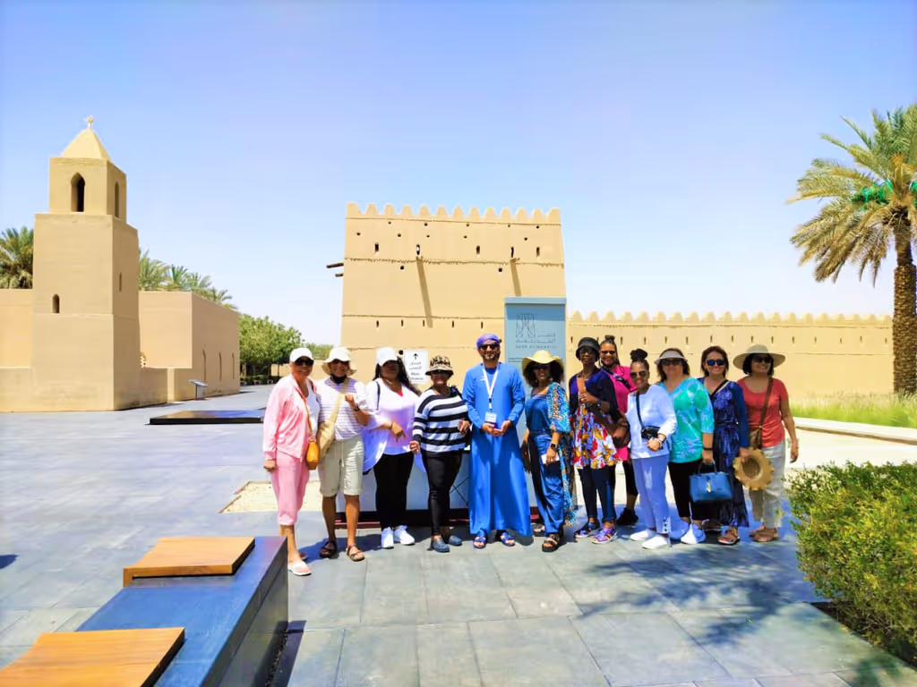 Abu Dhabi Private Tour - Qasr Al Muwaiji